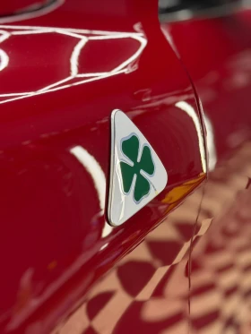 Alfa Romeo Stelvio Quadrifoglio, снимка 13