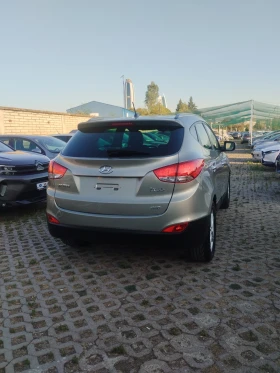 Hyundai IX35 2.0  4* 4 | Mobile.bg    15