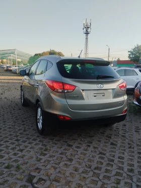 Hyundai IX35 2.0  4* 4 | Mobile.bg    14