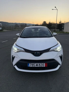 Toyota C-HR 1.8 hybrid | Mobile.bg    2