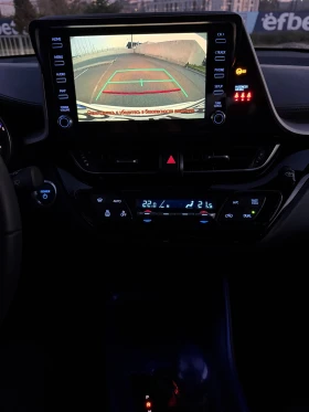Toyota C-HR 1.8 hybrid | Mobile.bg    13