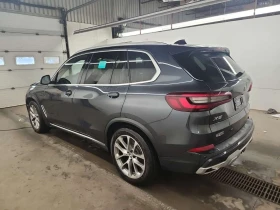 BMW X5 * XDRIVE40I * 2 КЛЮЧА* PANO* ПОДГРЕВИ* KEYLESS* CA - 31950 € / 62488.77 лв. - 16899018 4