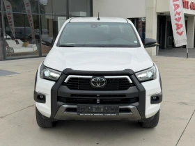 Toyota Hilux INVINCIBLE FULL 