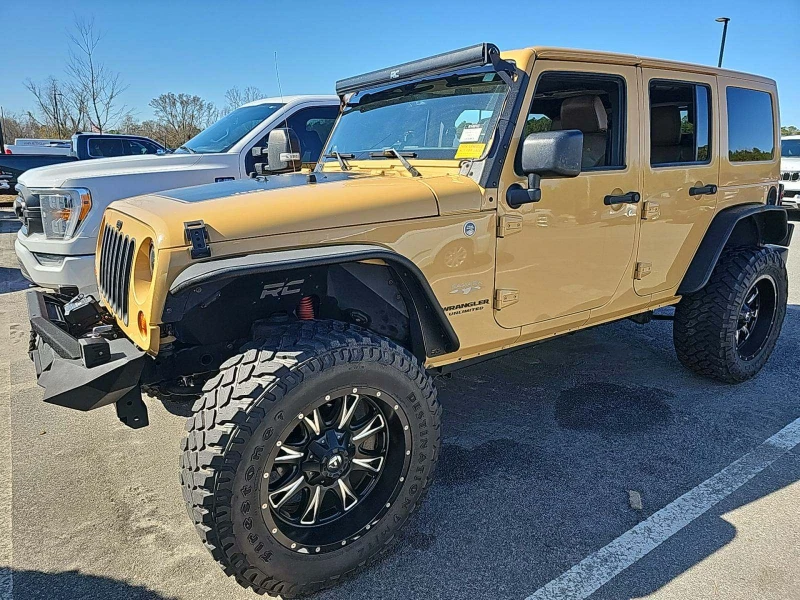 Jeep Wrangler Unlimited Sahara, снимка 3 - Автомобили и джипове - 48955547