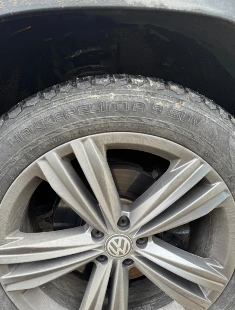 VW Atlas R-LINE, снимка 14 - Автомобили и джипове - 49291265