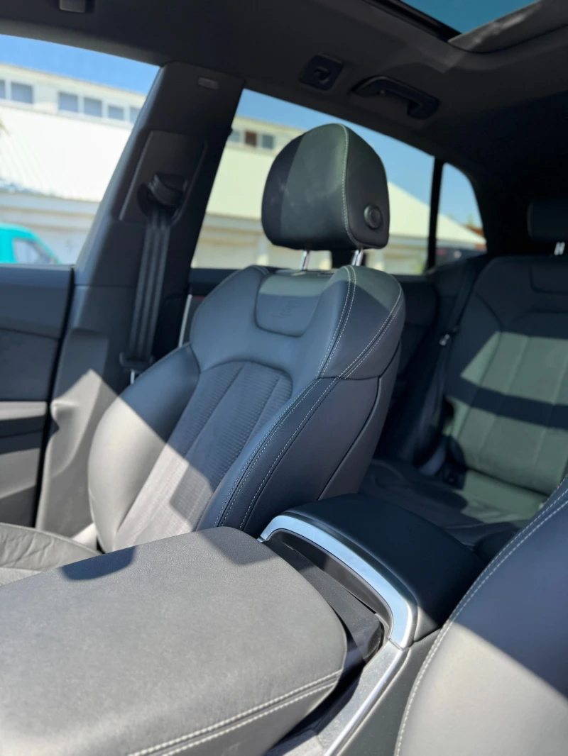 Audi Q8 50 TDI FACELIFT   S-Line   Head-Up   Matrix LED, снимка 15 - Автомобили и джипове - 52047943