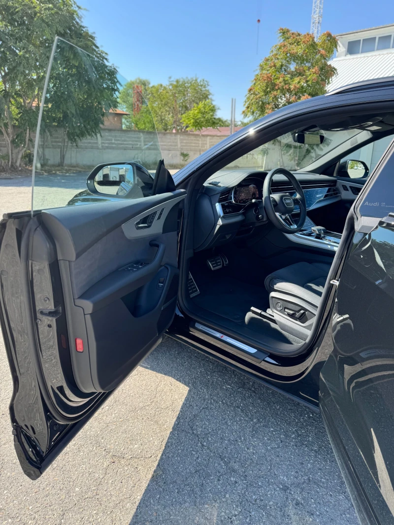 Audi Q8 50 TDI FACELIFT   S-Line   Head-Up   Matrix LED, снимка 9 - Автомобили и джипове - 52047943