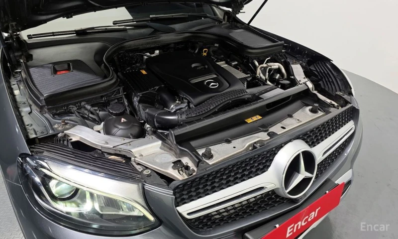 Mercedes-Benz GLC 300, снимка 6 - Автомобили и джипове - 53049987