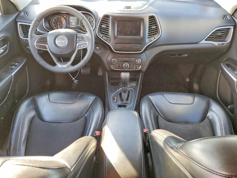 Jeep Cherokee 2.0L 4 Front-wheel Drive - изображение 10