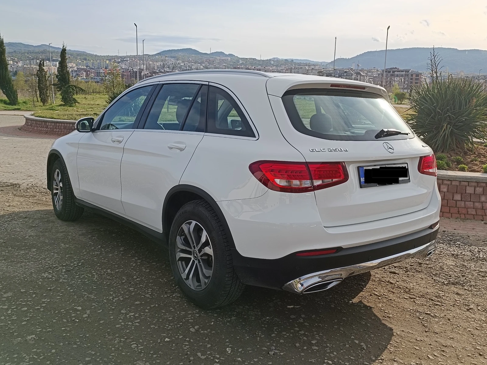 Mercedes-Benz GLC 250  - изображение 5