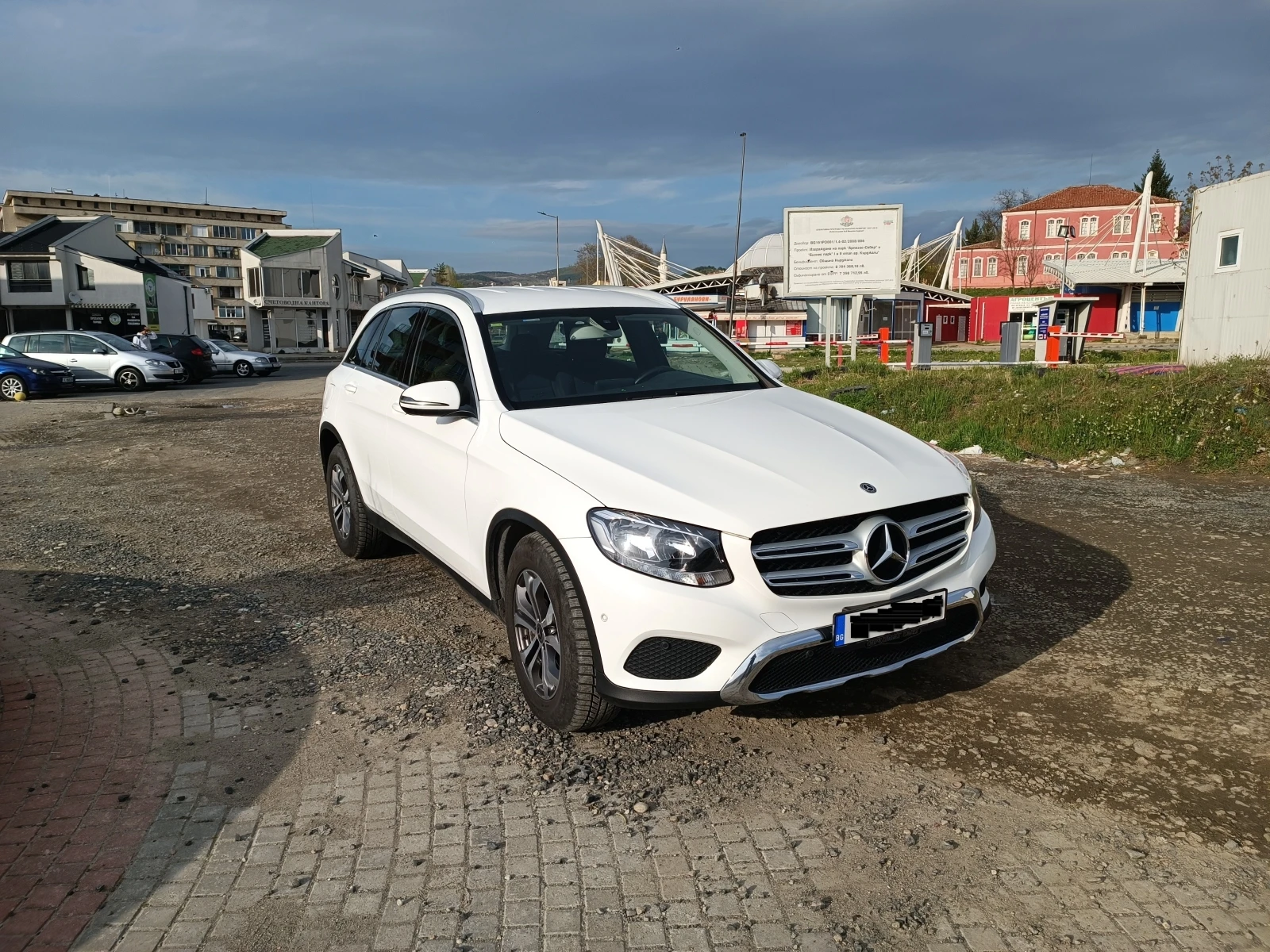 Mercedes-Benz GLC 250  - изображение 4