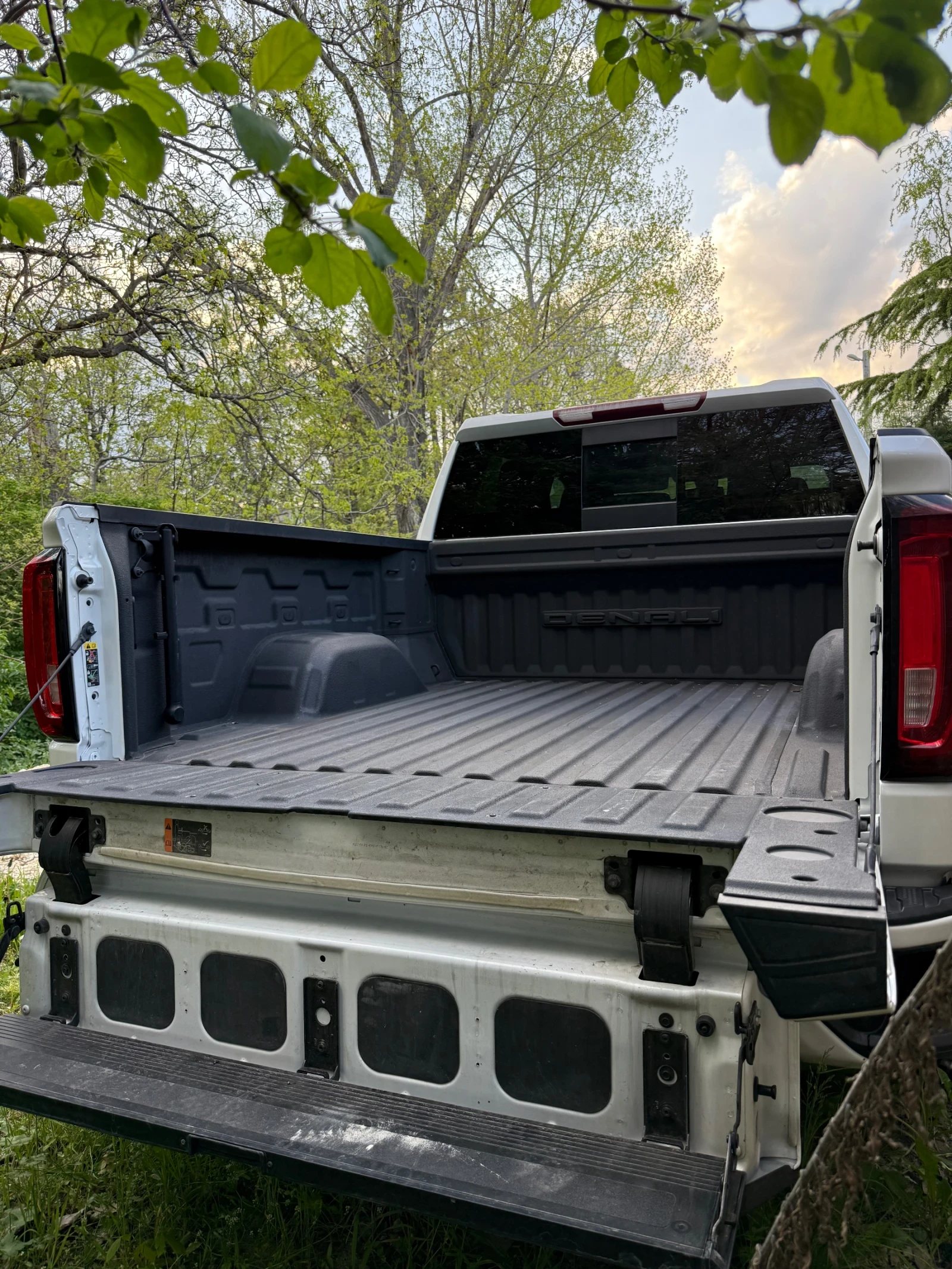 Gmc Sierra 1500 DENALI - изображение 4