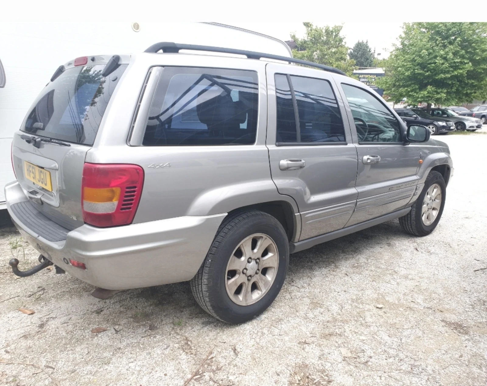 Jeep Cherokee  - изображение 3