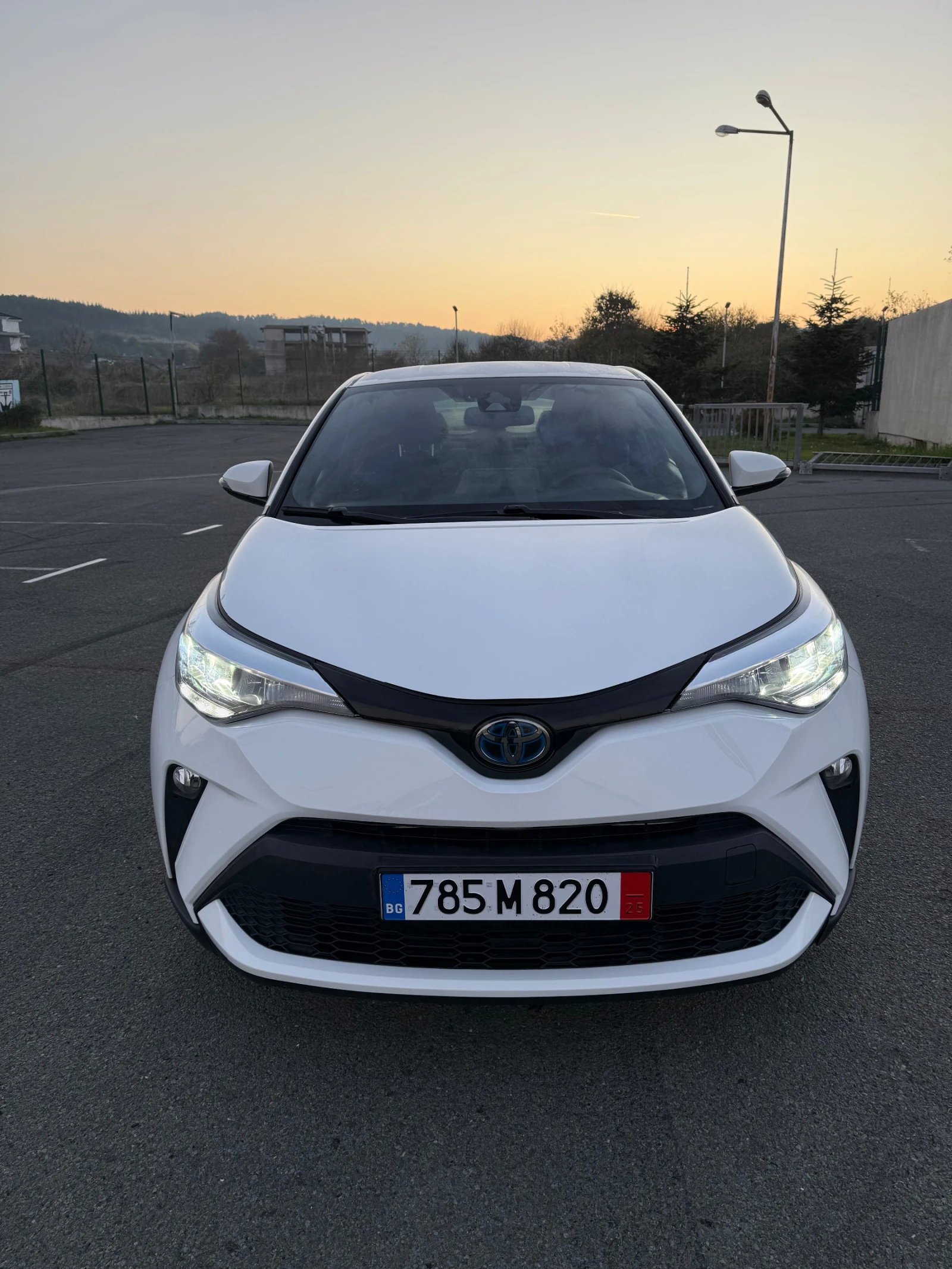 Toyota C-HR 1.8 hybrid | Mobile.bg   2