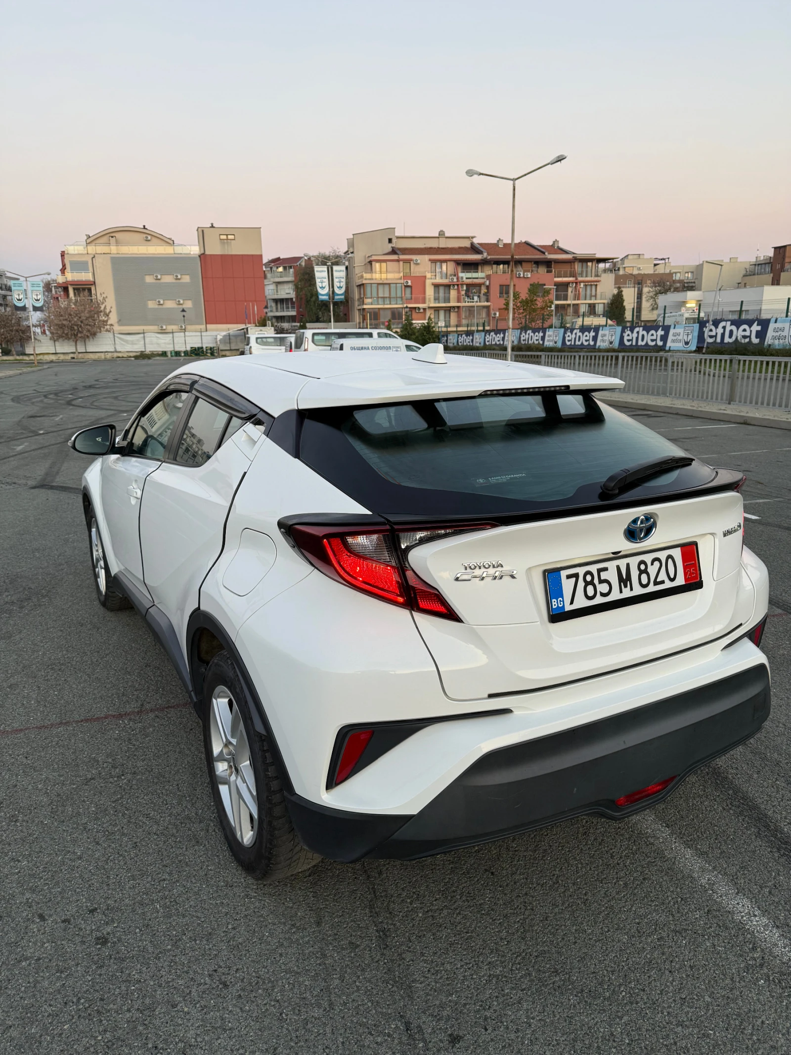 Toyota C-HR 1.8 hybrid | Mobile.bg   5