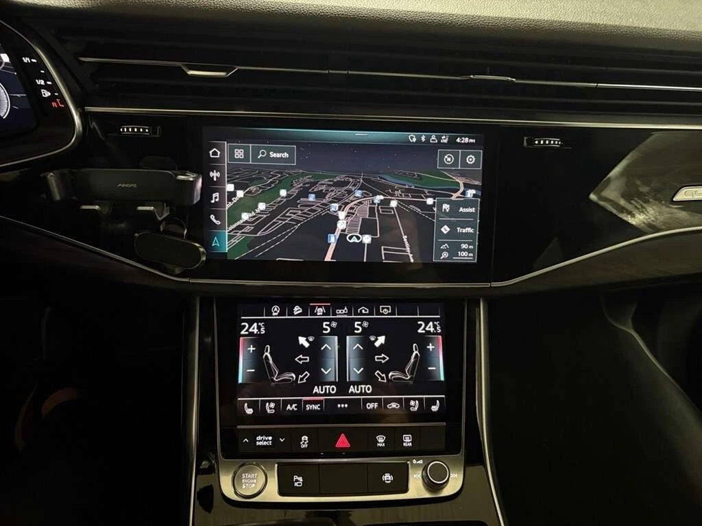 Audi Q8 * CARFAX * ���� �� �� | Mobile.bg � ����������� 12