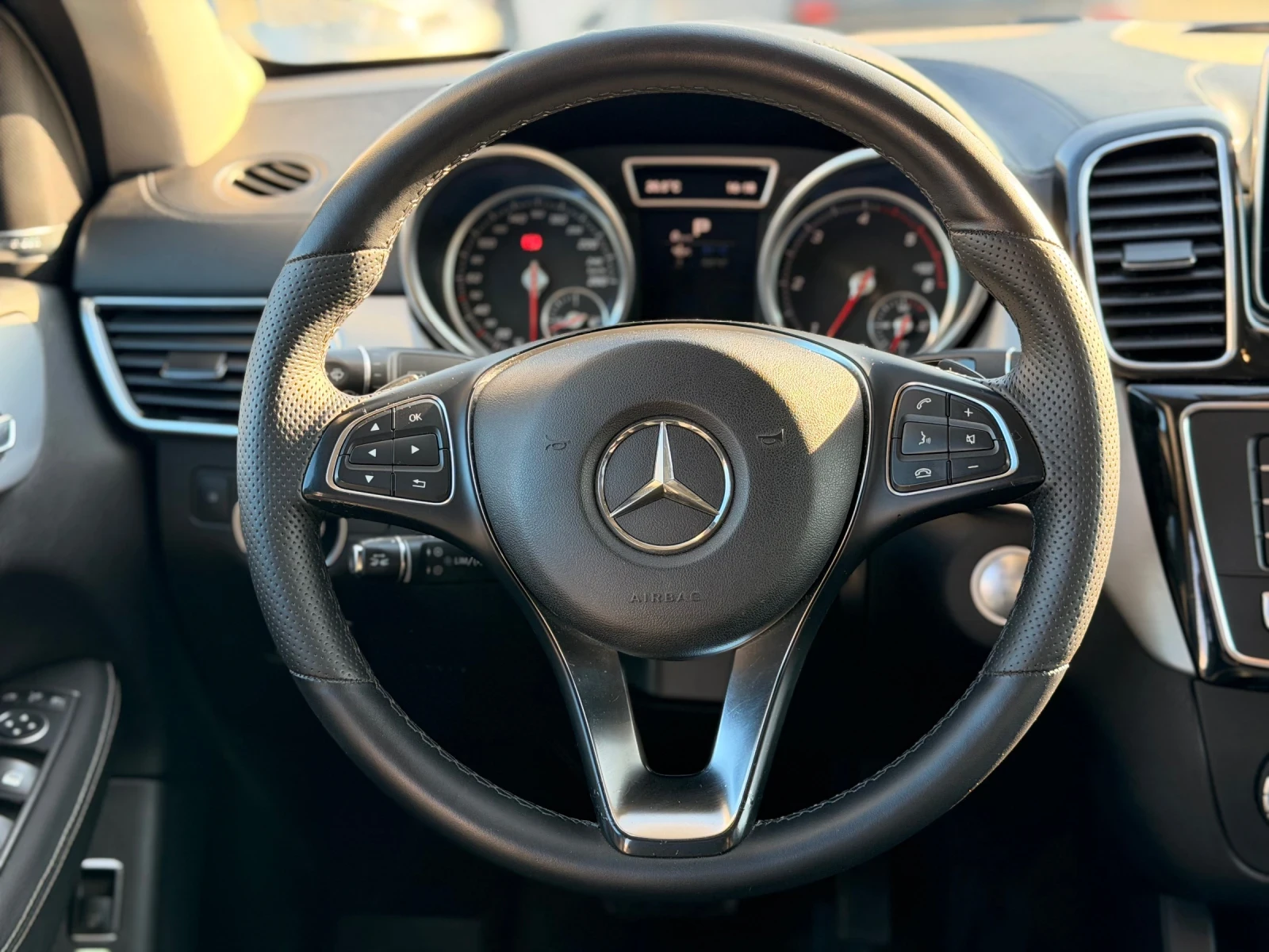 Mercedes-Benz GLE Coupe 350D 4MATIC AMG ��� ��������� | Mobile.bg � ����������� 13