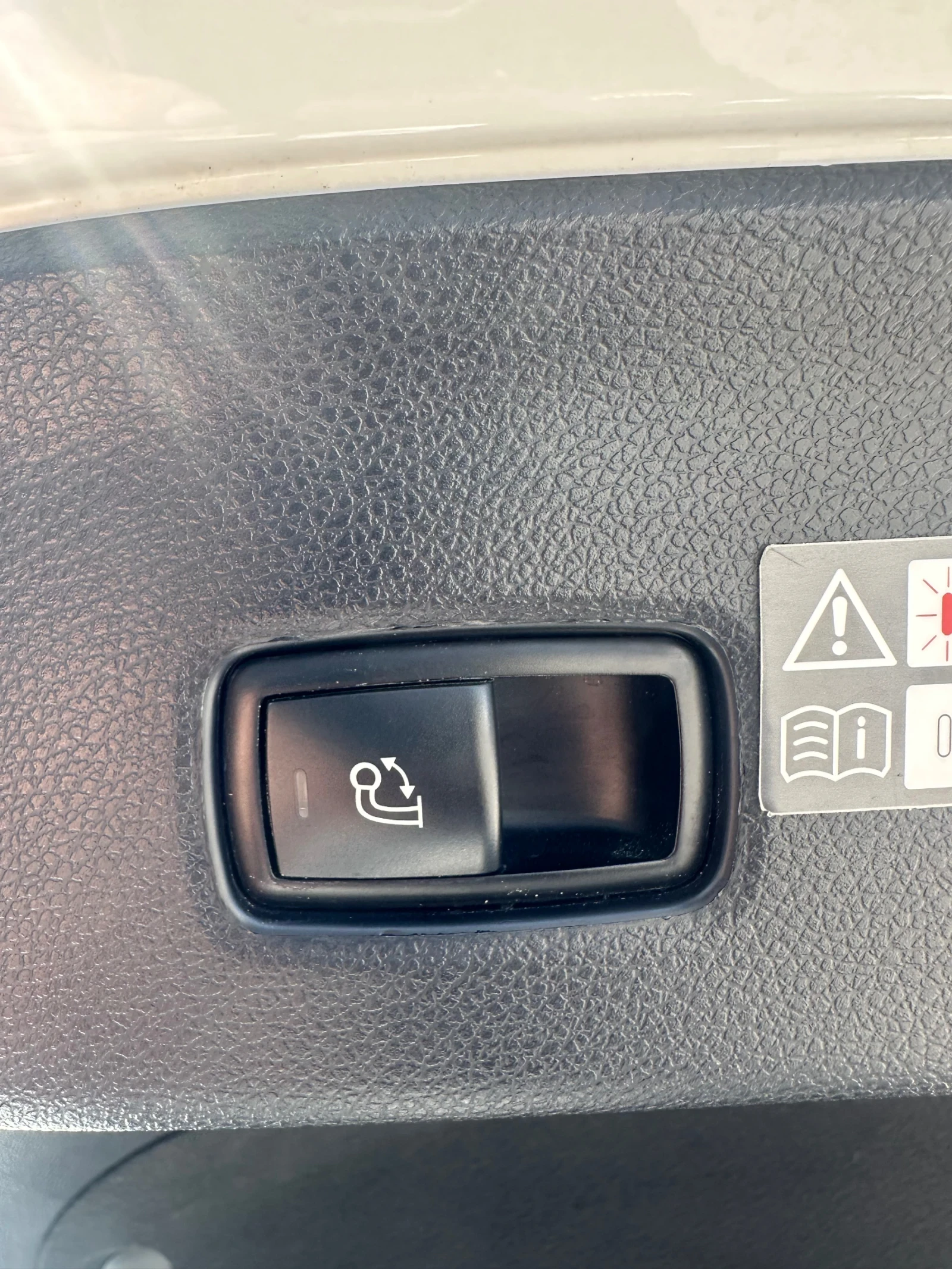 Mercedes-Benz GLE Coupe AMG-L?NE coupe distronic 360-Kamera harman kardon, снимка 15 - Автомобили и джипове - 53835970