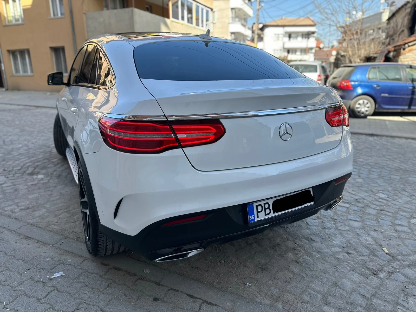 Mercedes-Benz GLE Coupe AMG-L?NE coupe distronic 360-Kamera harman kardon, снимка 4 - Автомобили и джипове - 53835970