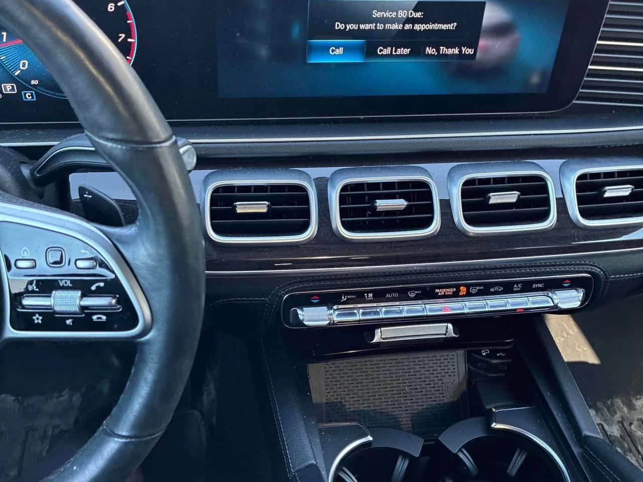 Mercedes-Benz GLE 350 * CARFAX * Хед-Ъп * Дистроник * , снимка 9 - Автомобили и джипове - 53999557