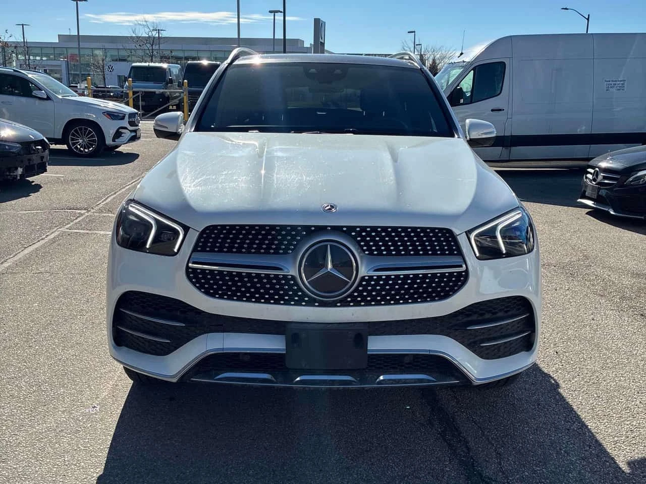 Mercedes-Benz GLE 350 * CARFAX * Хед-Ъп * Дистроник * , снимка 6 - Автомобили и джипове - 53999557