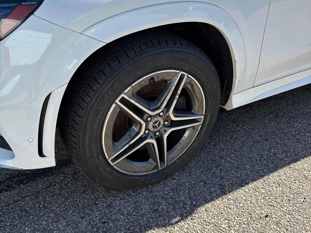 Mercedes-Benz GLE 350 * CARFAX * Хед-Ъп * Дистроник * , снимка 7 - Автомобили и джипове - 53999557