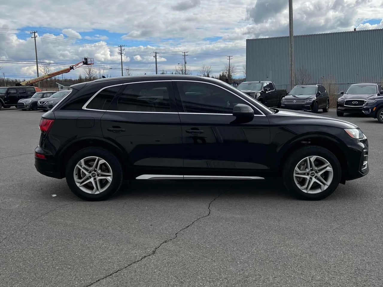 Audi Q5 * Komfort * CARFAX * ЦЕНА ДО БГ, снимка 3 - Автомобили и джипове - 54526991
