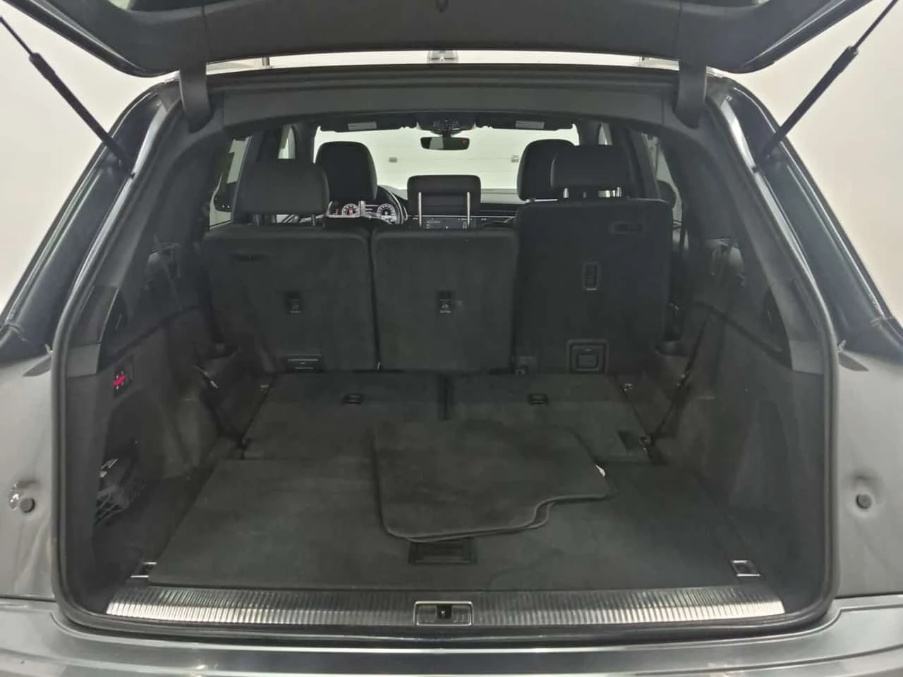 Audi Q7 * 55 Tfsi Quattro Progressiv * CARFAX * ���������� | Mobile.bg � ����������� 14