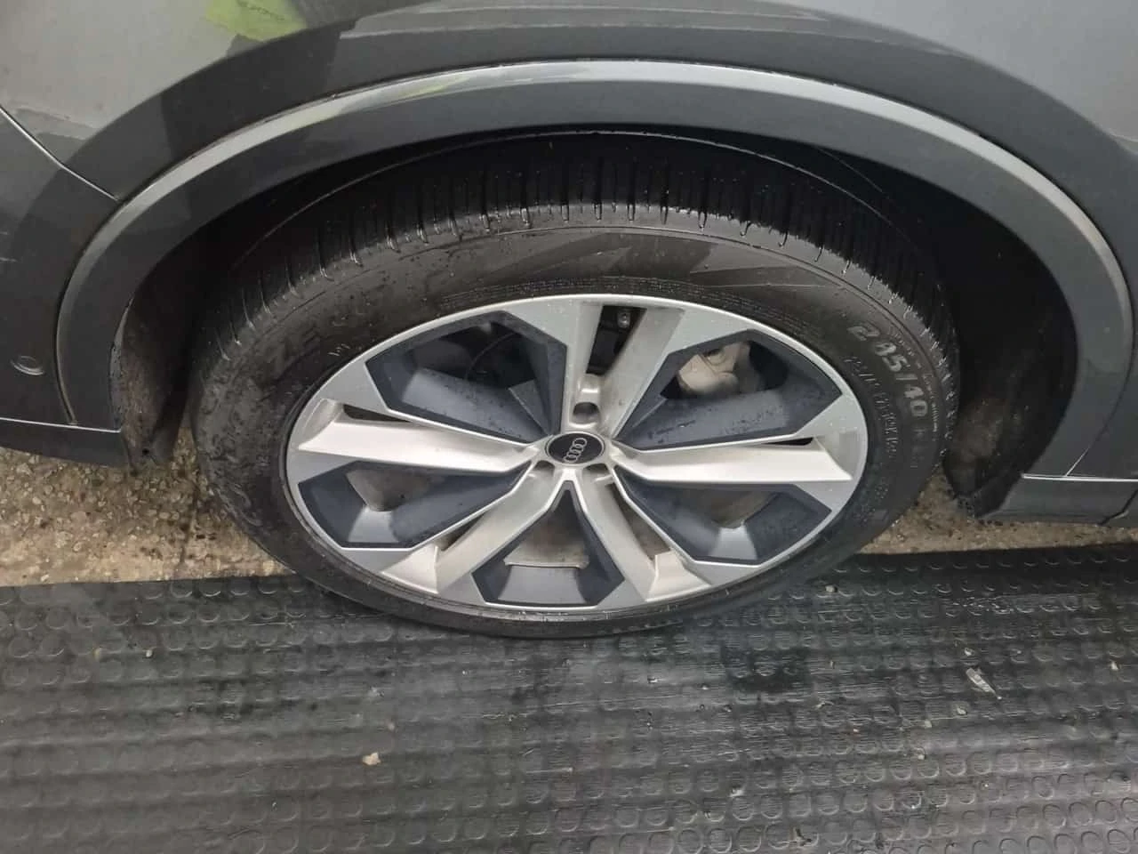 Audi Q7 * 55 Tfsi Quattro Progressiv * CARFAX * ���������� | Mobile.bg � ����������� 4