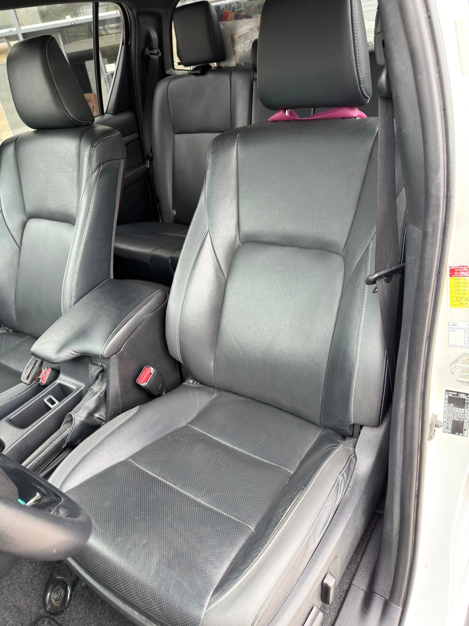 Toyota Hilux INVINCIBLE FULL , снимка 13 - Автомобили и джипове - 56686207