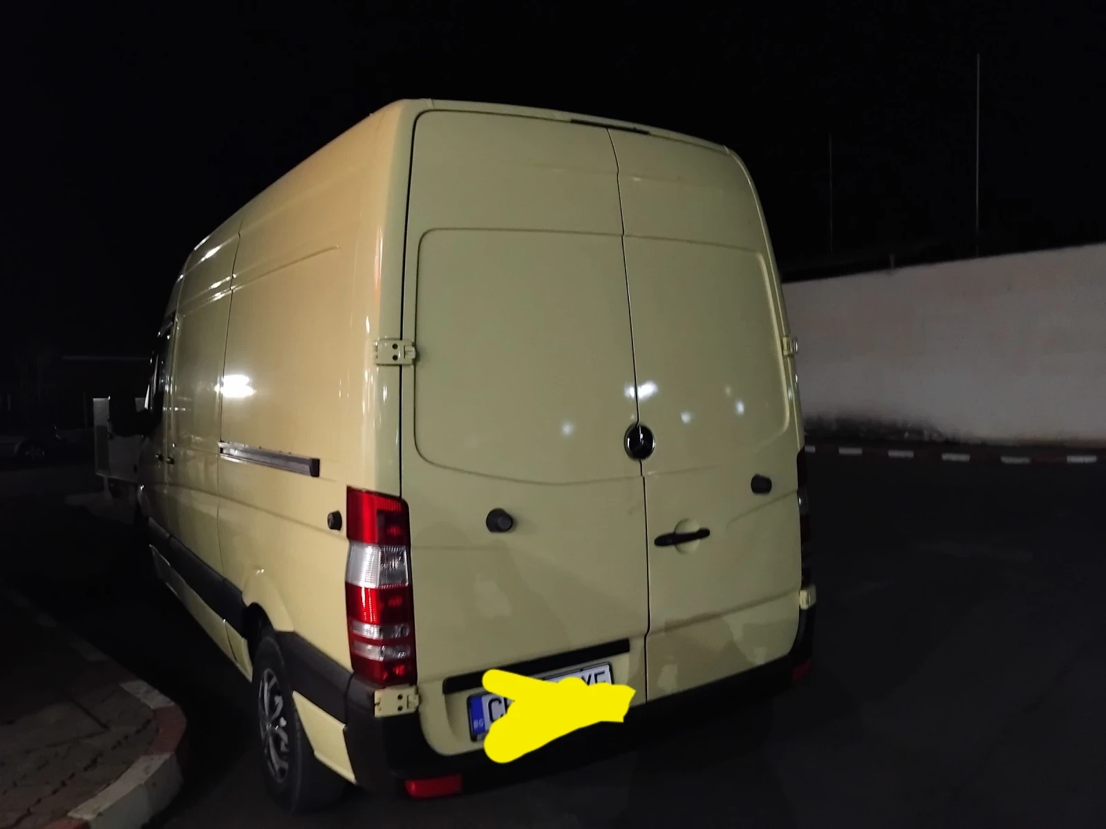 Mercedes-Benz Sprinter 2, 2 cdi - изображение 9