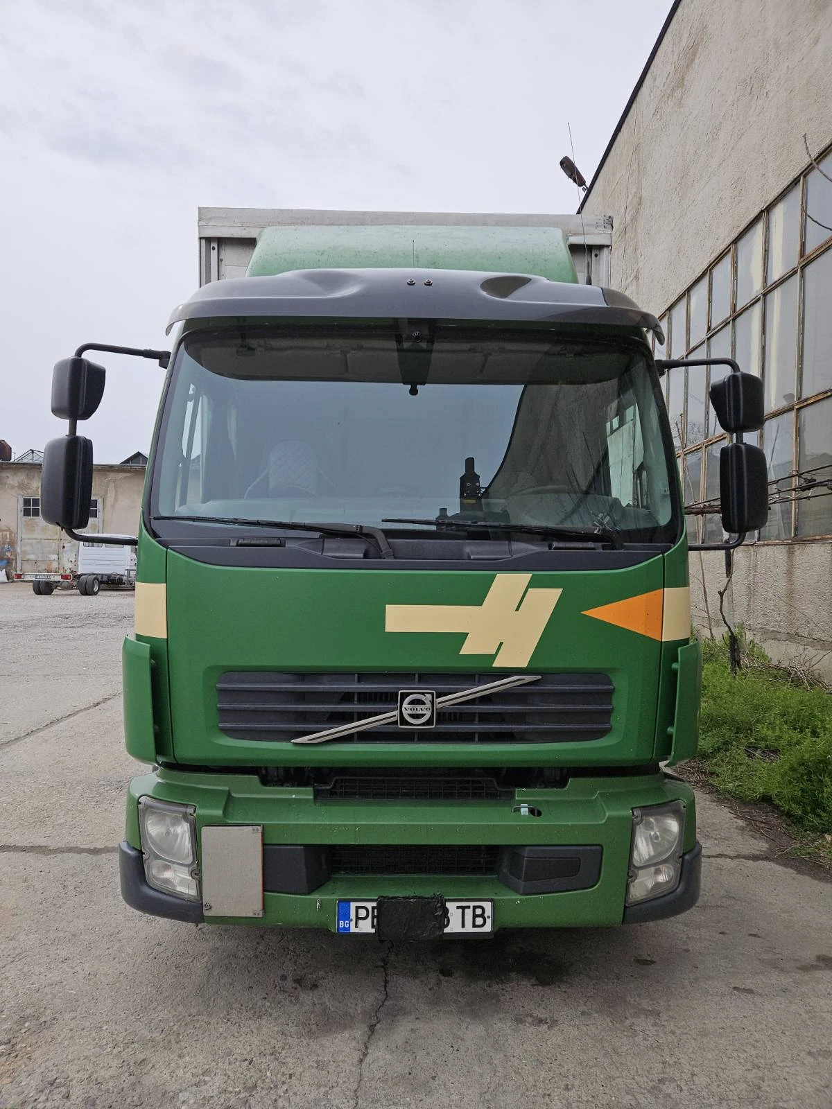 Volvo Fl L2604X2P, снимка 6 - Камиони - 54058467