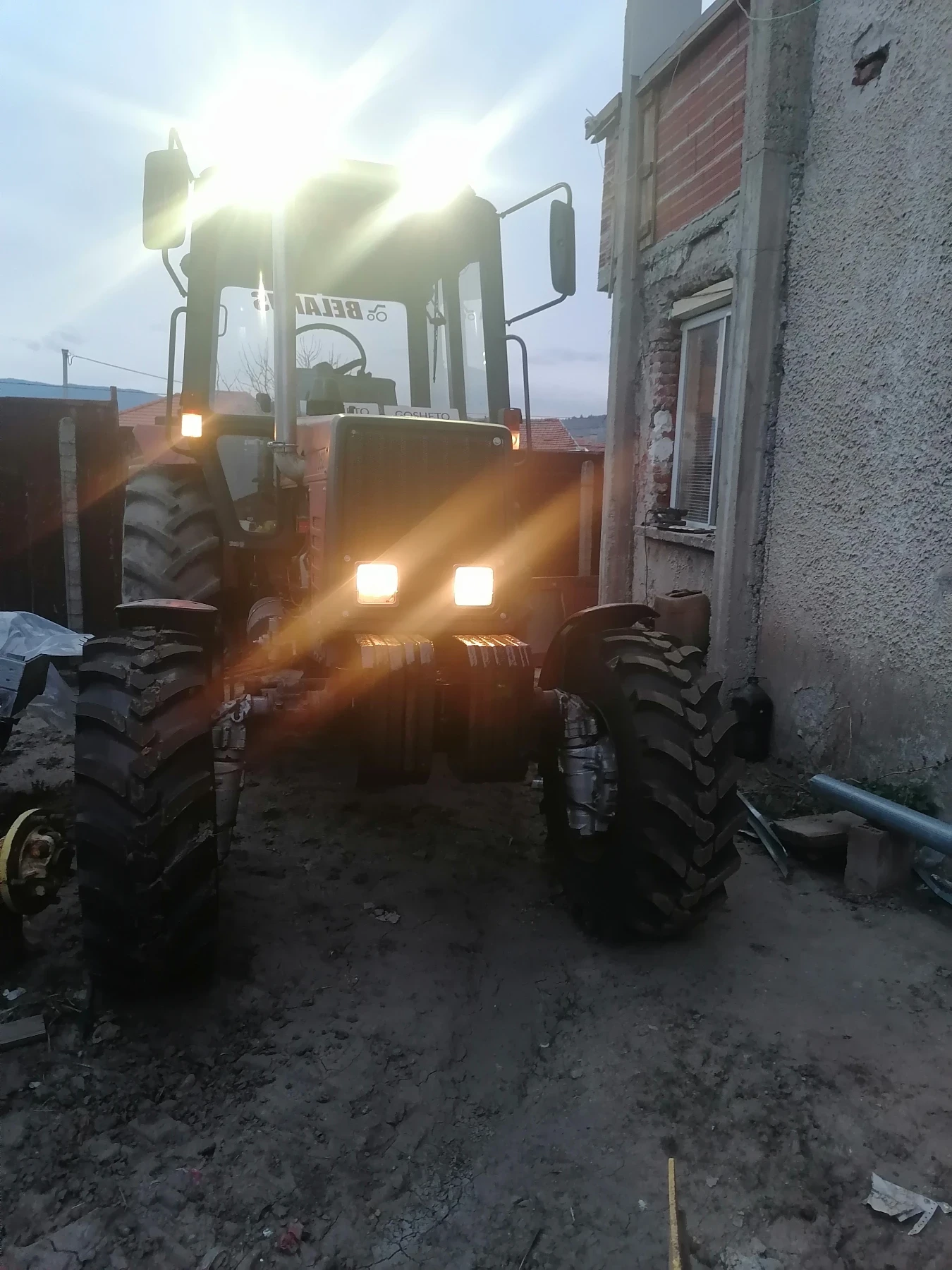 Трактор Беларус Беларус 952 , снимка 3 - Селскостопанска техника - 48277201