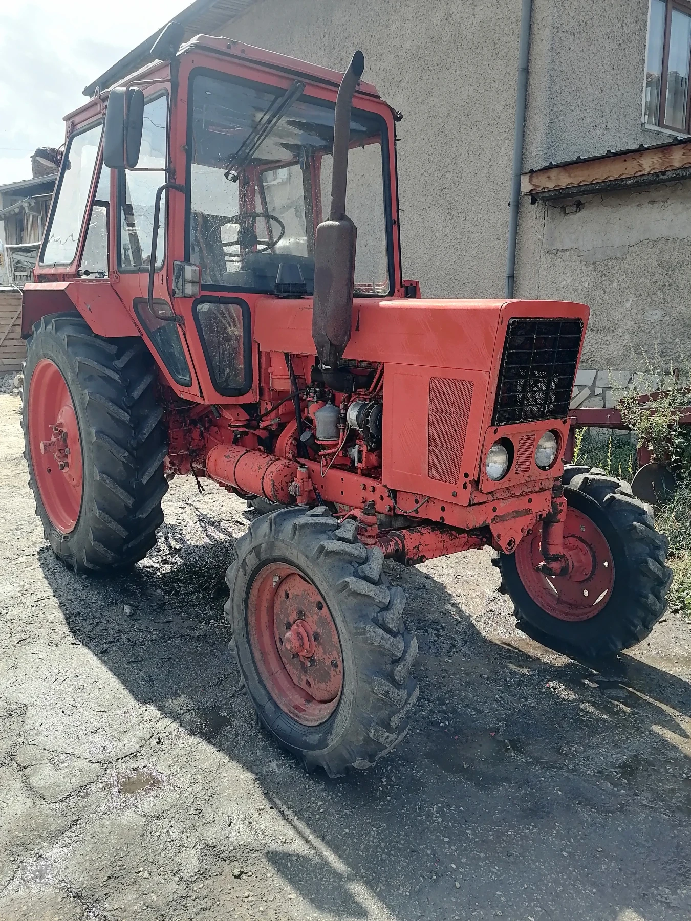 Трактор Беларус Беларус 80, снимка 2 - Селскостопанска техника - 48277201