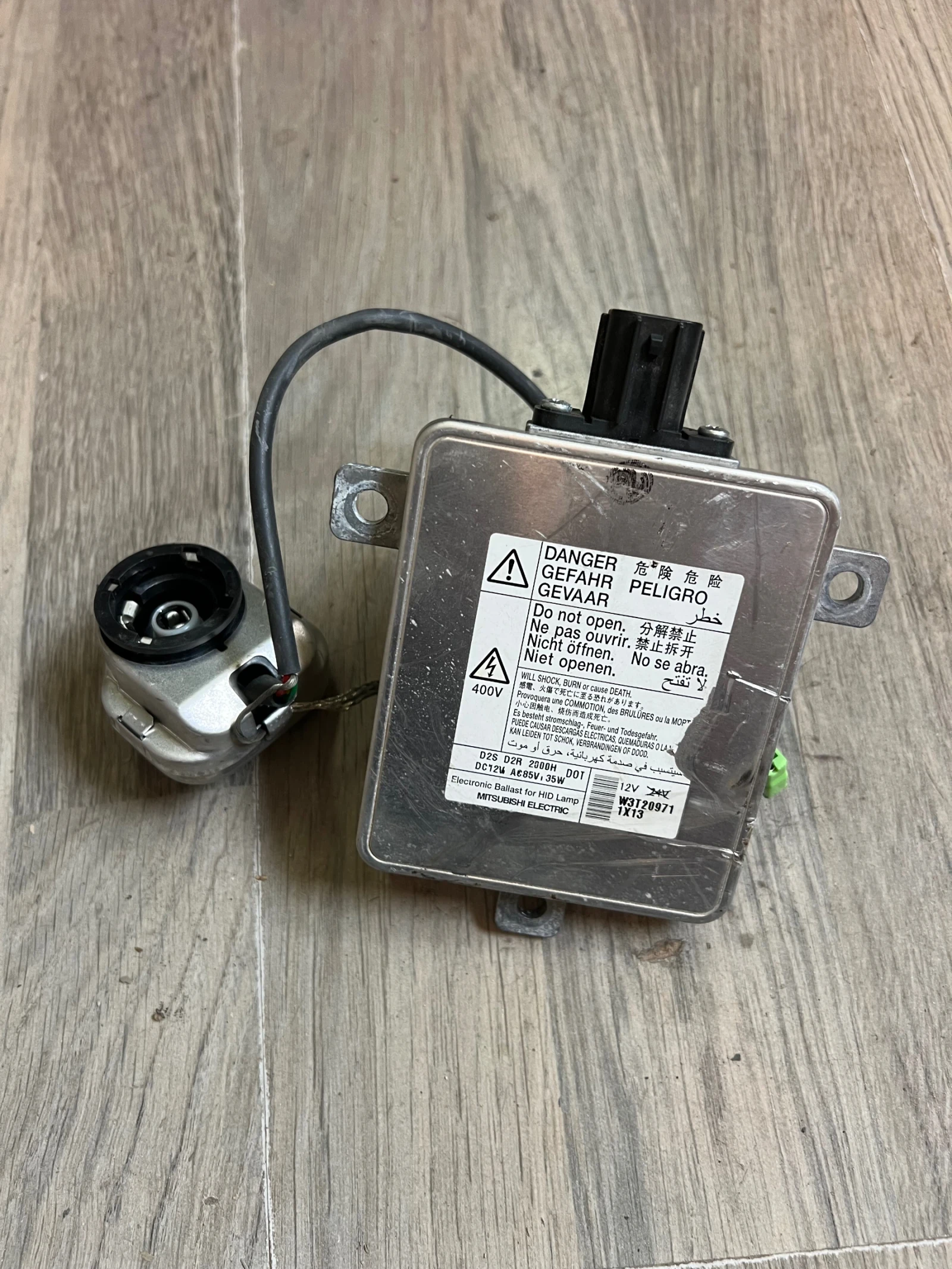 W3T20971 Ballast ����� Mitsubishi Outlander W3T20971 | Mobile.bg � ����������� 1