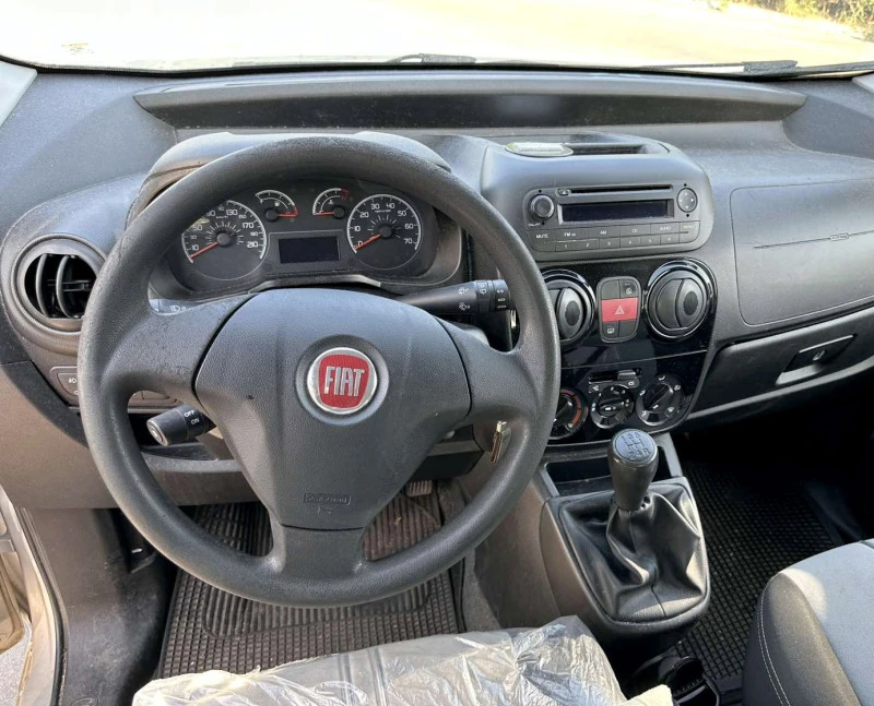 Fiat Qubo 1.3 Multijet, снимка 6 - Автомобили и джипове - 43192000