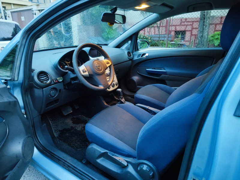 Opel Corsa     1.4 i avtomat, gaz, снимка 5 - Автомобили и джипове - 46346443