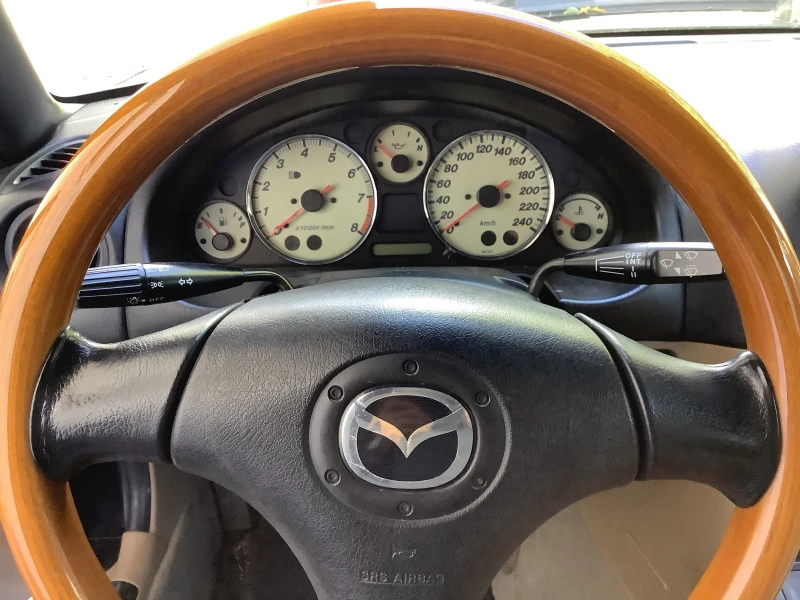 Mazda Mx-5, снимка 10 - Автомобили и джипове - 47408327