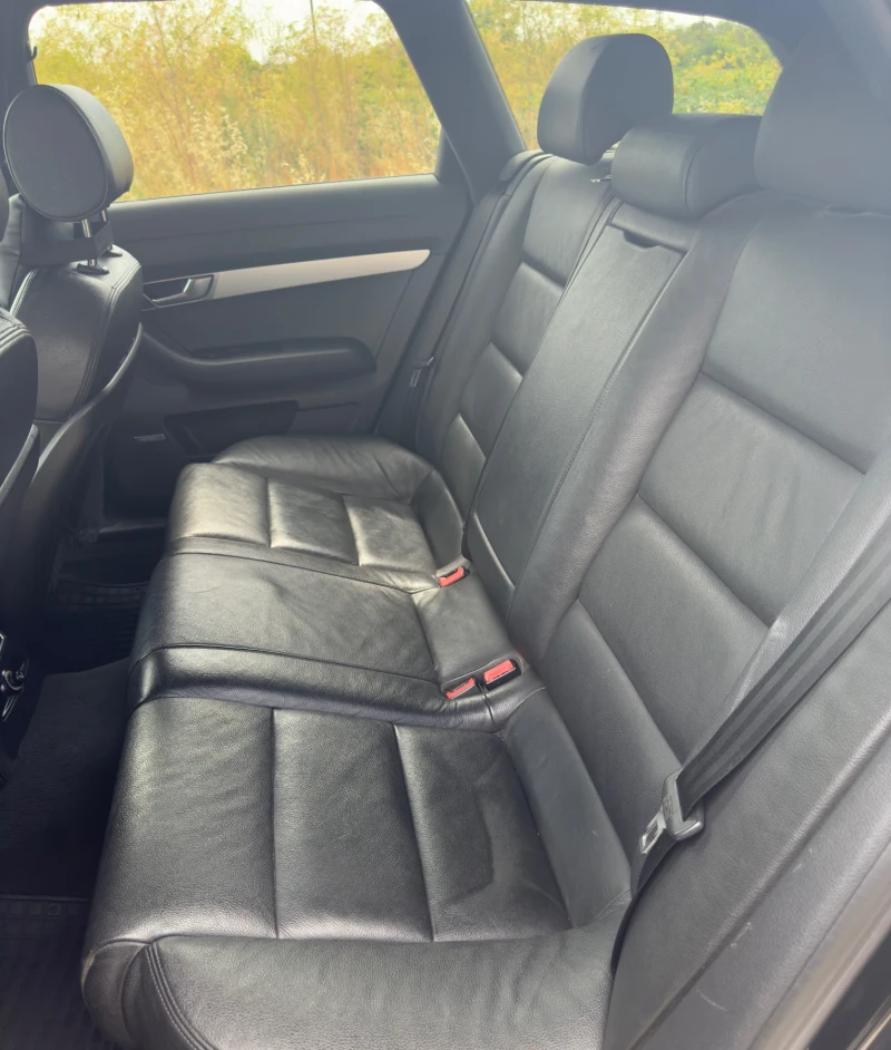 Audi A6 A6 , снимка 12 - Автомобили и джипове - 52427237