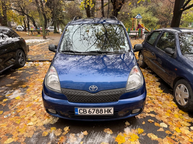 Toyota Yaris verso, снимка 7 - Автомобили и джипове - 47939766