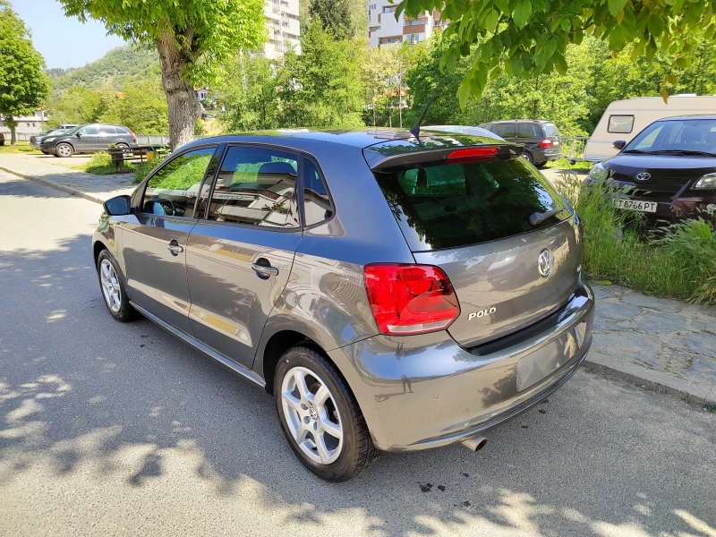 VW Polo 1.4i, снимка 5 - Автомобили и джипове - 48474399