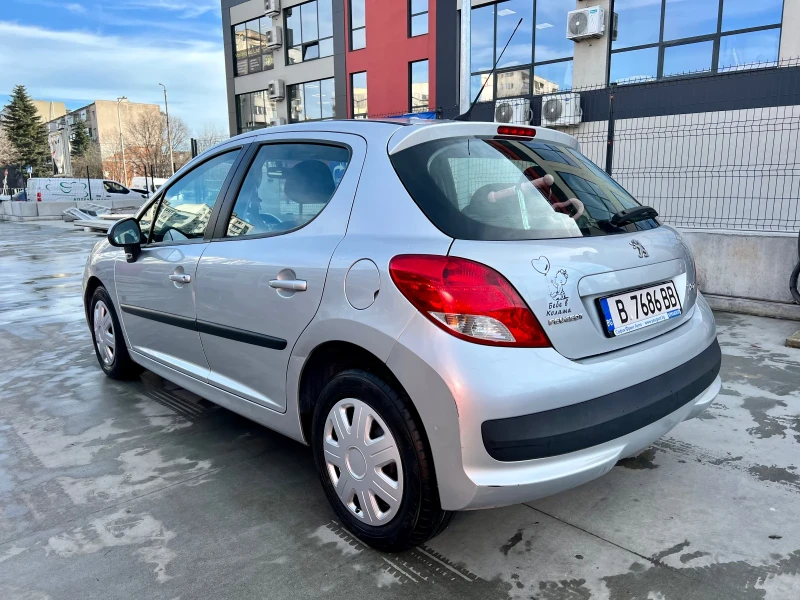 Peugeot 207 1.4 16V Facelift - 95000км, снимка 3 - Автомобили и джипове - 48573268