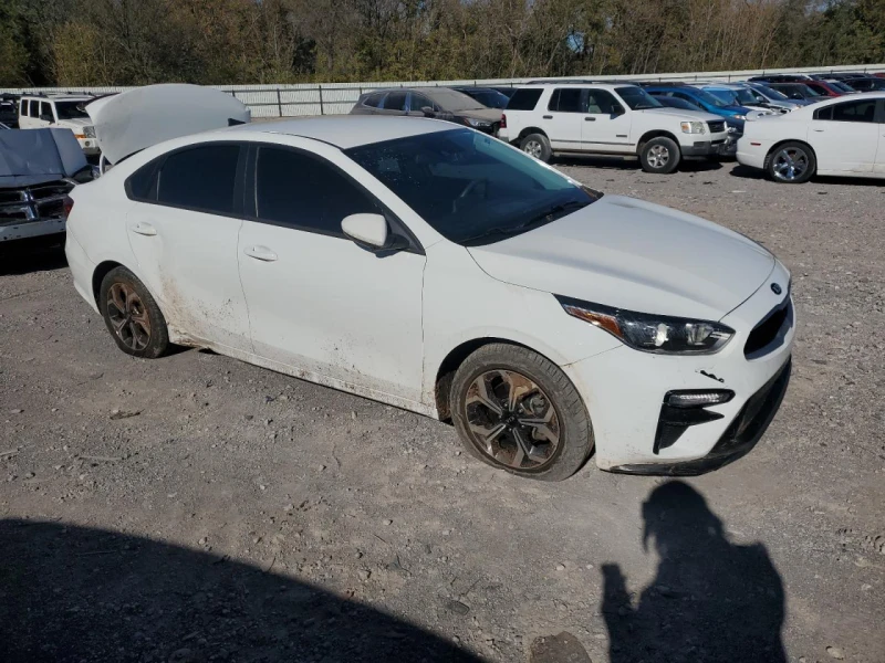 Kia Forte FE, снимка 1 - Автомобили и джипове - 49113329