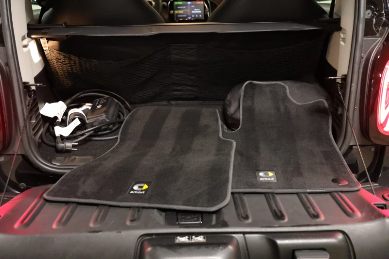 Smart Fortwo coupe EQ Brabus Панорама Full LED, снимка 6 - Автомобили и джипове - 51255543