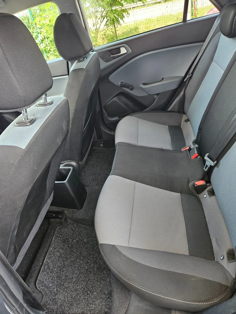 Hyundai I20 РЕГИСТРИРАНА-ГАЗ, снимка 10 - Автомобили и джипове - 52443992