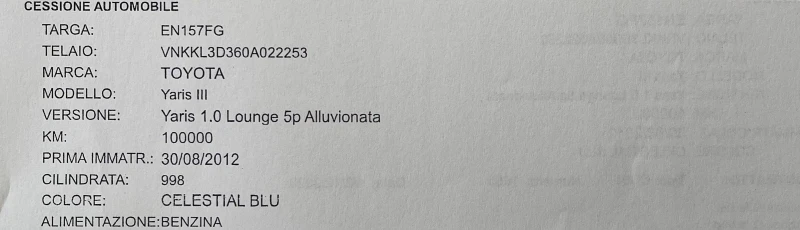 Toyota Yaris 1.0i LOUNGE , снимка 16 - Автомобили и джипове - 52009476