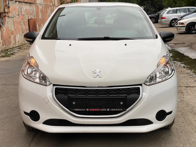 Peugeot 208, снимка 8 - Автомобили и джипове - 52558944