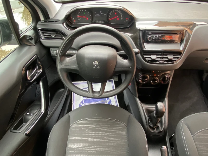 Peugeot 208, снимка 9 - Автомобили и джипове - 52558944
