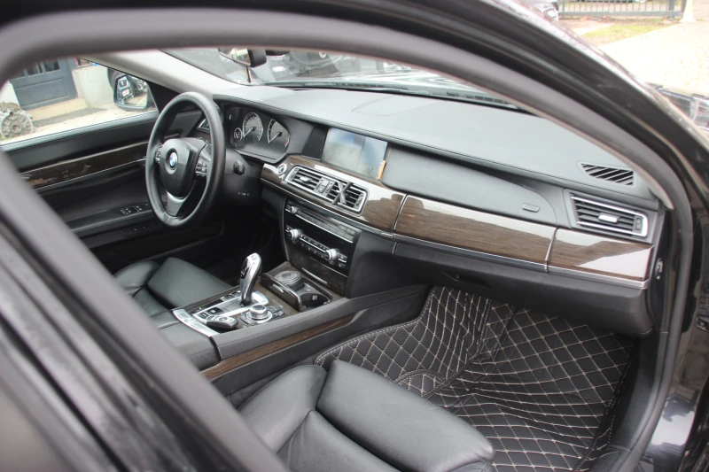 BMW 730 245 Нр HUD EURO 5 С РЕГИСТРАЦИЯ , снимка 10 - Автомобили и джипове - 53016766