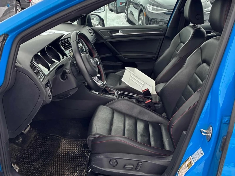 VW Golf GTI* Autobahn * CARFAX * БЕЗ ПЪРВОНАЧАЛНА ВНОСКА, снимка 12 - Автомобили и джипове - 53120105